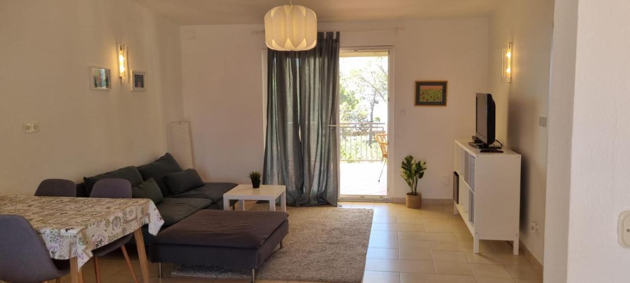 L&L Apartments Vir Kültér fotó