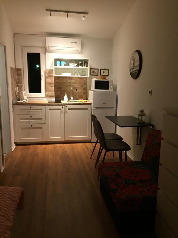 L&L Apartments Vir Kültér fotó