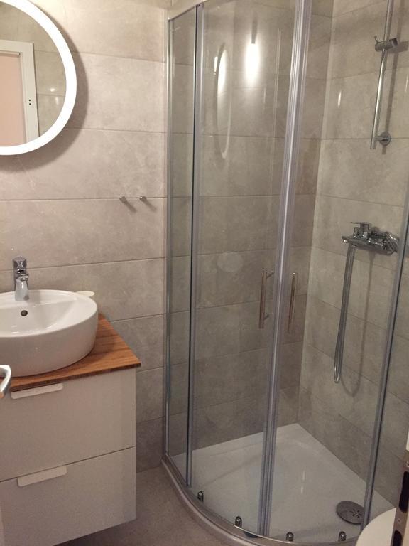 L&L Apartments Vir Kültér fotó