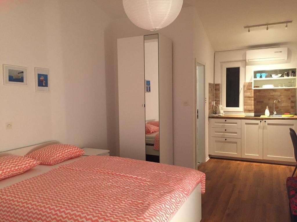 L&L Apartments Vir Kültér fotó
