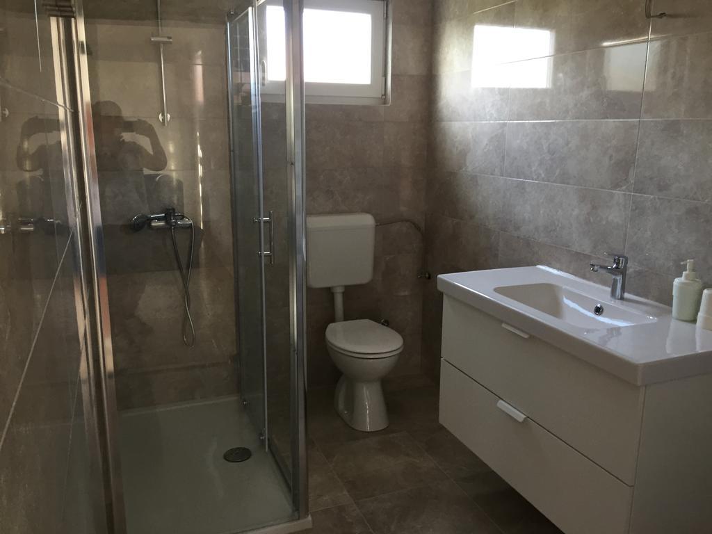 L&L Apartments Vir Kültér fotó